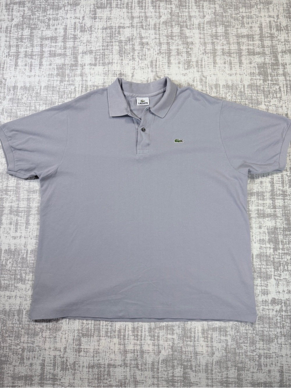 Lacoste Men's Polo Shirt in Light Gray with Green Crocodile Size 7 / 26.5x24